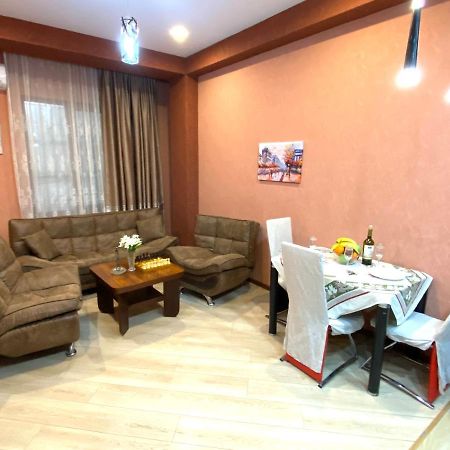 Metta Tbilisi Apartment エクステリア 写真